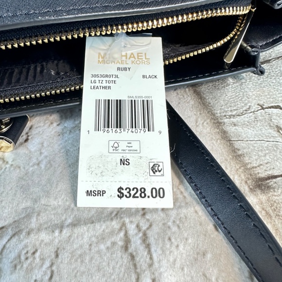 Marc Jacobs NWT Ruby Large Saffiano Leather Tote Bag - Picture 14 of 14